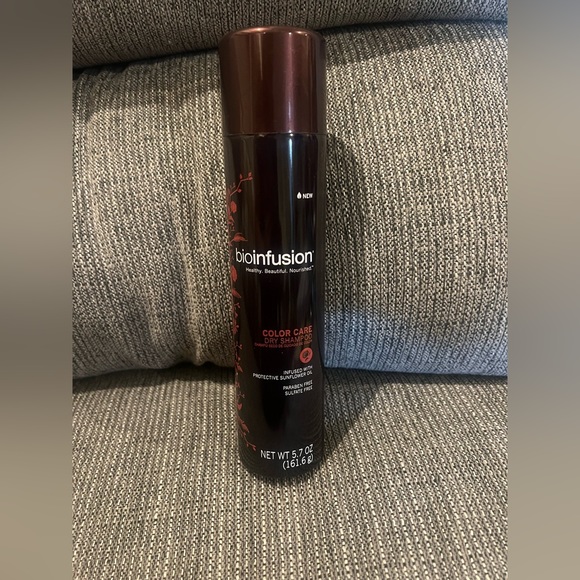 Bioinfusion Color Care Dry Shampoo Infused With Sunflower Oil 5.7 Oz - Picture 3 of 6